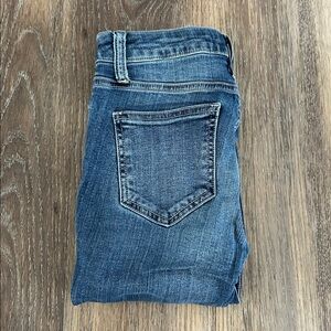 Harper frayed hem skinny jeans